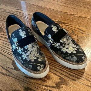 ZARA -platform loafers